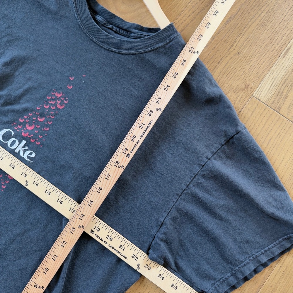 Mens Coca-Cola T-Shirt XL Black Faded Graphic Coke Bottle Bubbles Tee Faded - Picture 3 of 3